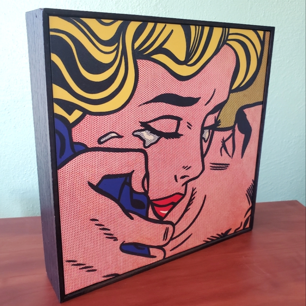 Lichtenstein Kiss V Laminated Framed Print
